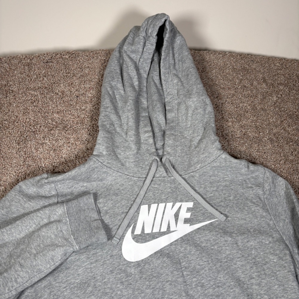 Nike Sportswear Club Fleece Hoodie Grey White Logo DQ5775-063 Womens‎ Large